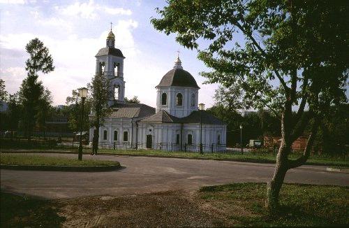 Великолепен християнски паметник - църквата на Бога в Царицоно