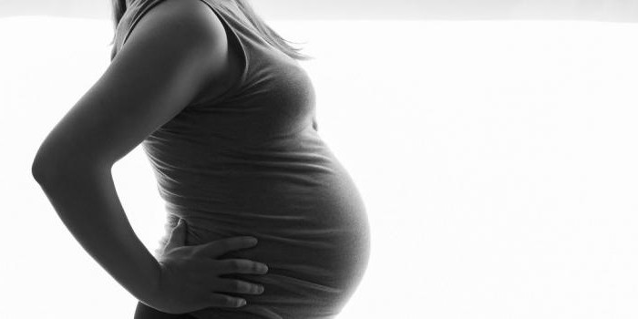 идеи за фотосесия на бременни жени