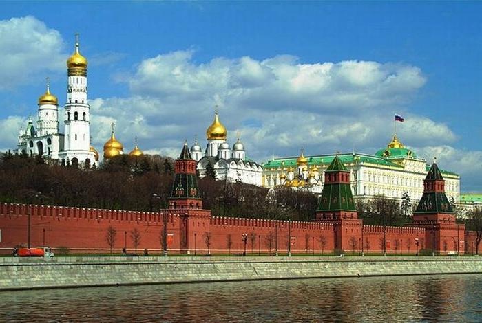 Ден на независимостта на Русия: историята на празника и неговите черти